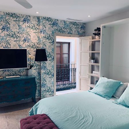 Cathedral Studio, Luxury Studio In Cathedral Area, Parking Optional Севилья Экстерьер фото