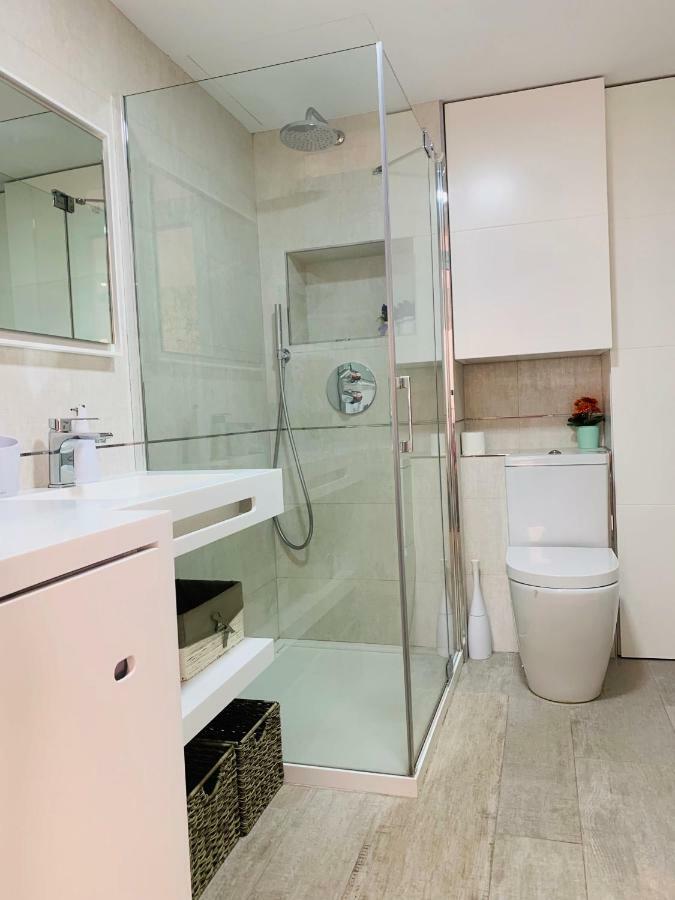 Cathedral Studio, Luxury Studio In Cathedral Area, Parking Optional Севилья Экстерьер фото